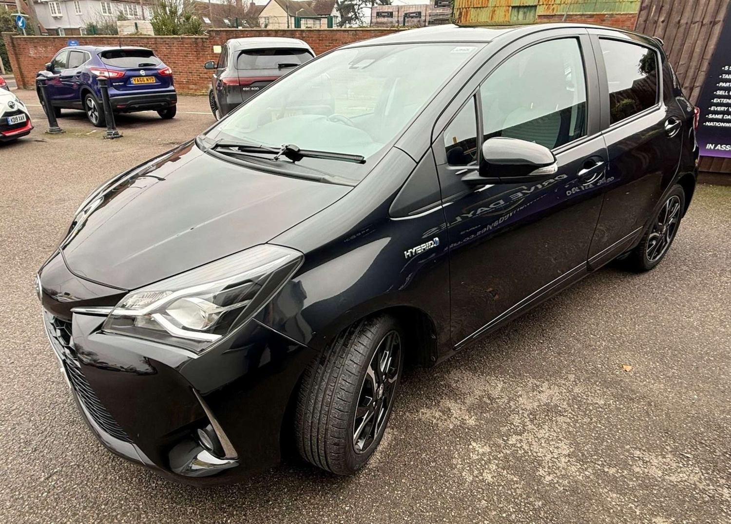 Used Toyota Yaris 2018 for sale - 77364271: Photo 8