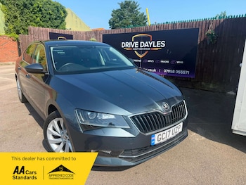 Used Skoda Superb 2017 for sale - 78996894: Photo