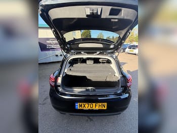 Used Renault Clio 2020 for sale - 79841802: Photo