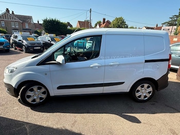 Used Ford Transit Courier 2019 for sale - 79011069: Photo