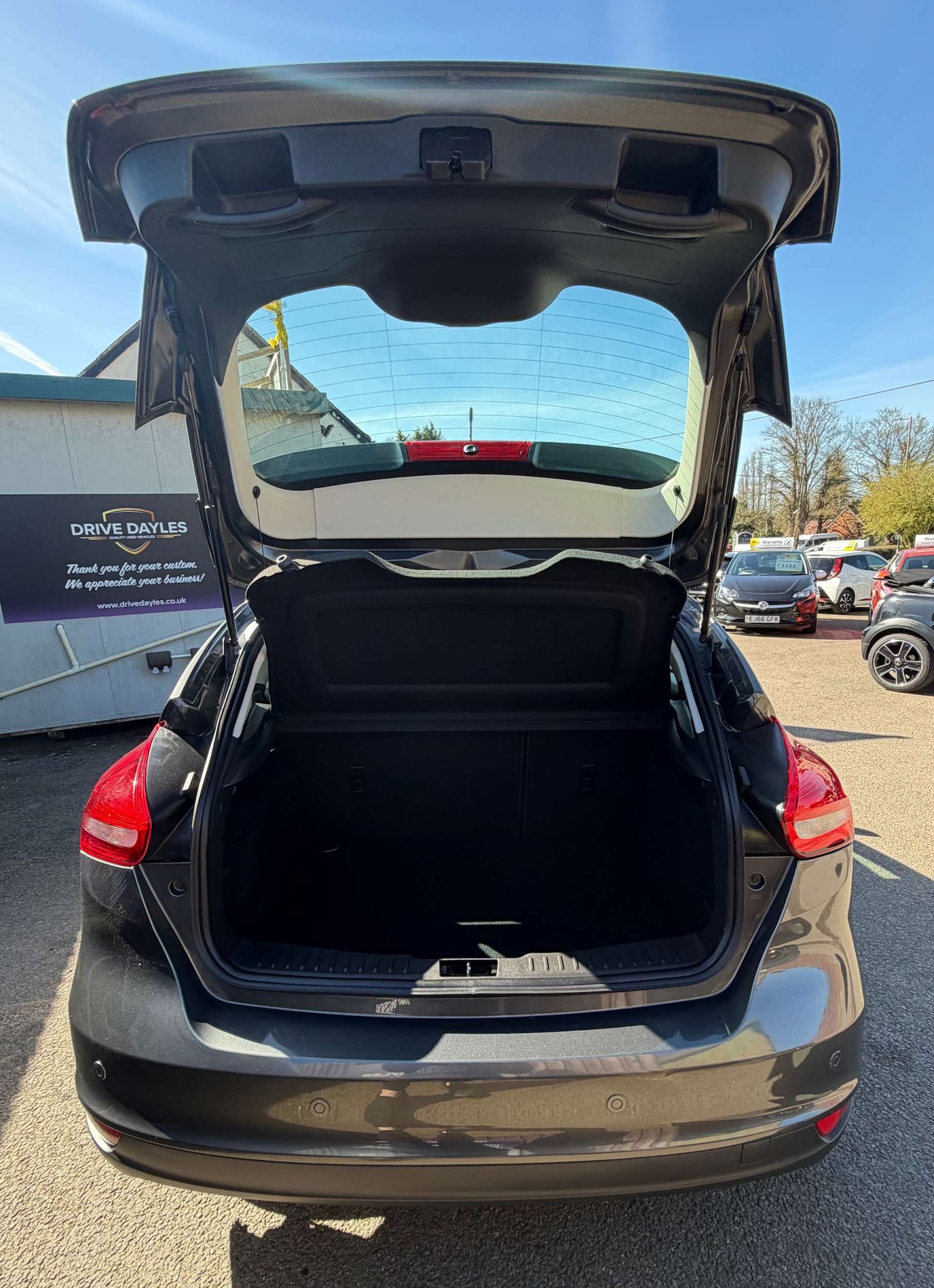 Used Ford Focus 2015 for sale - 78027779: Photo 7