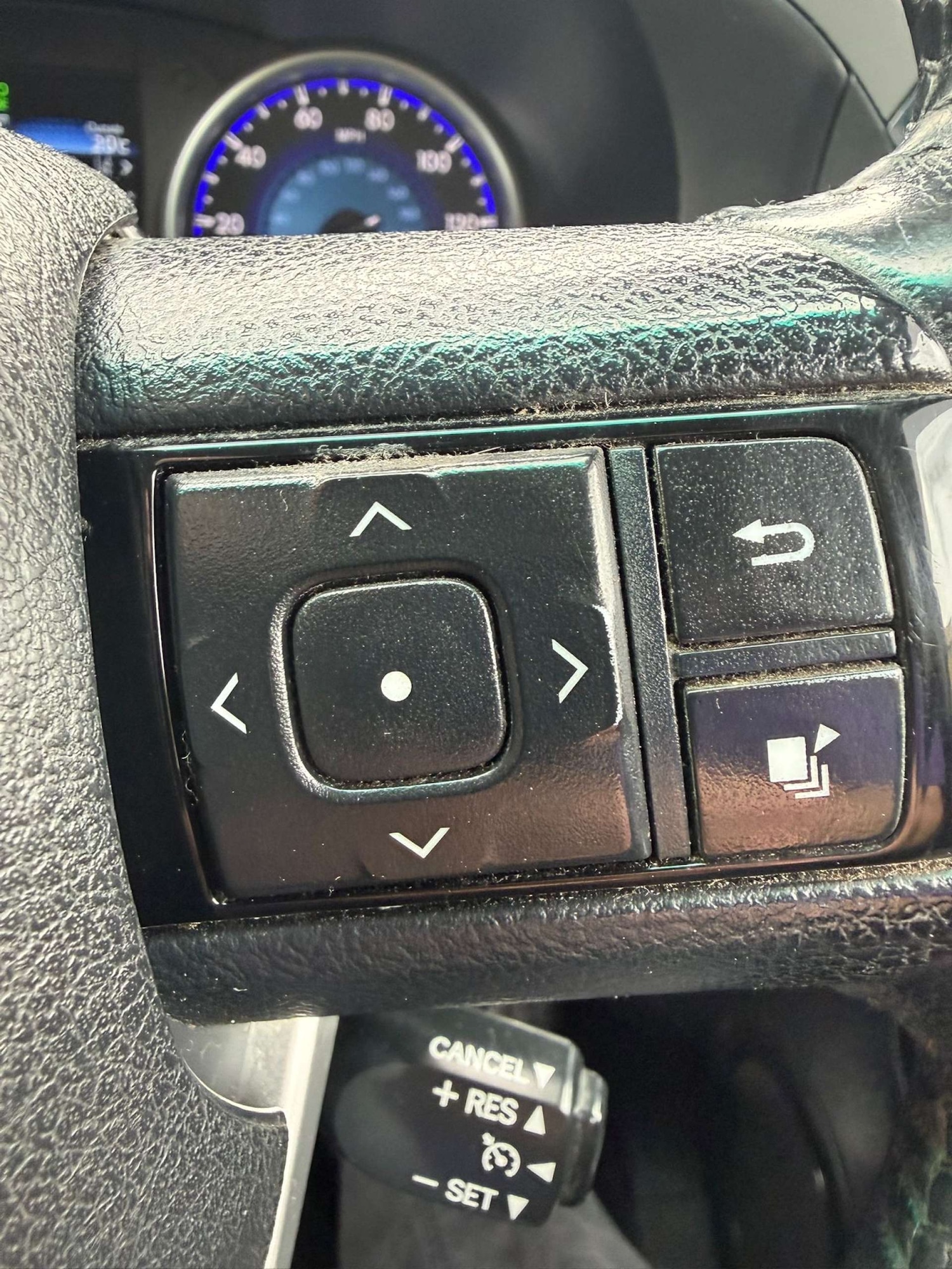 Used Toyota Hilux 2016 for sale - 78182054: Photo 24