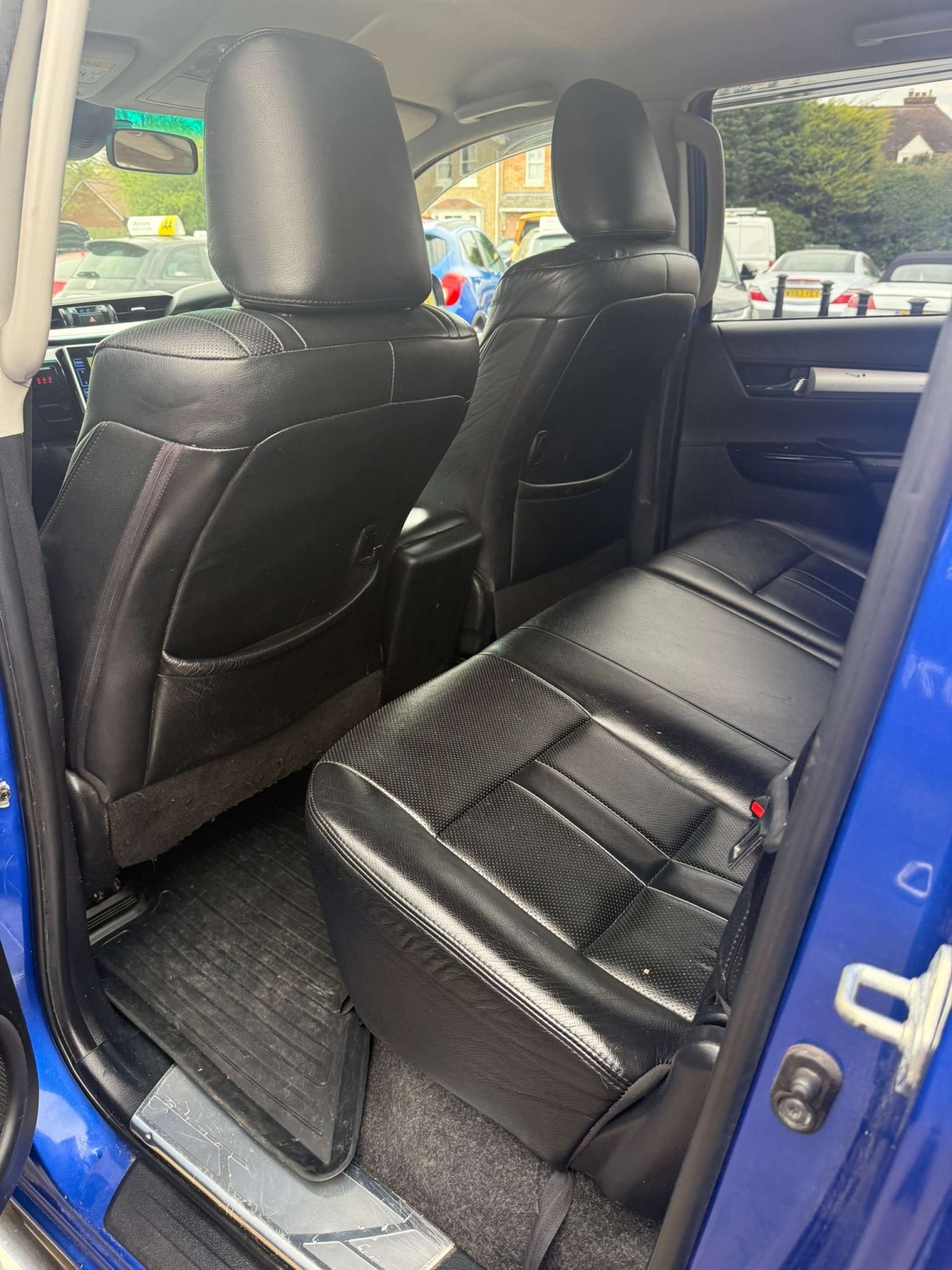 Used Toyota Hilux 2016 for sale - 78182054: Photo 9