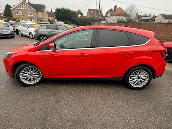 Used Ford Focus 2013 for sale - 77789747: Photo