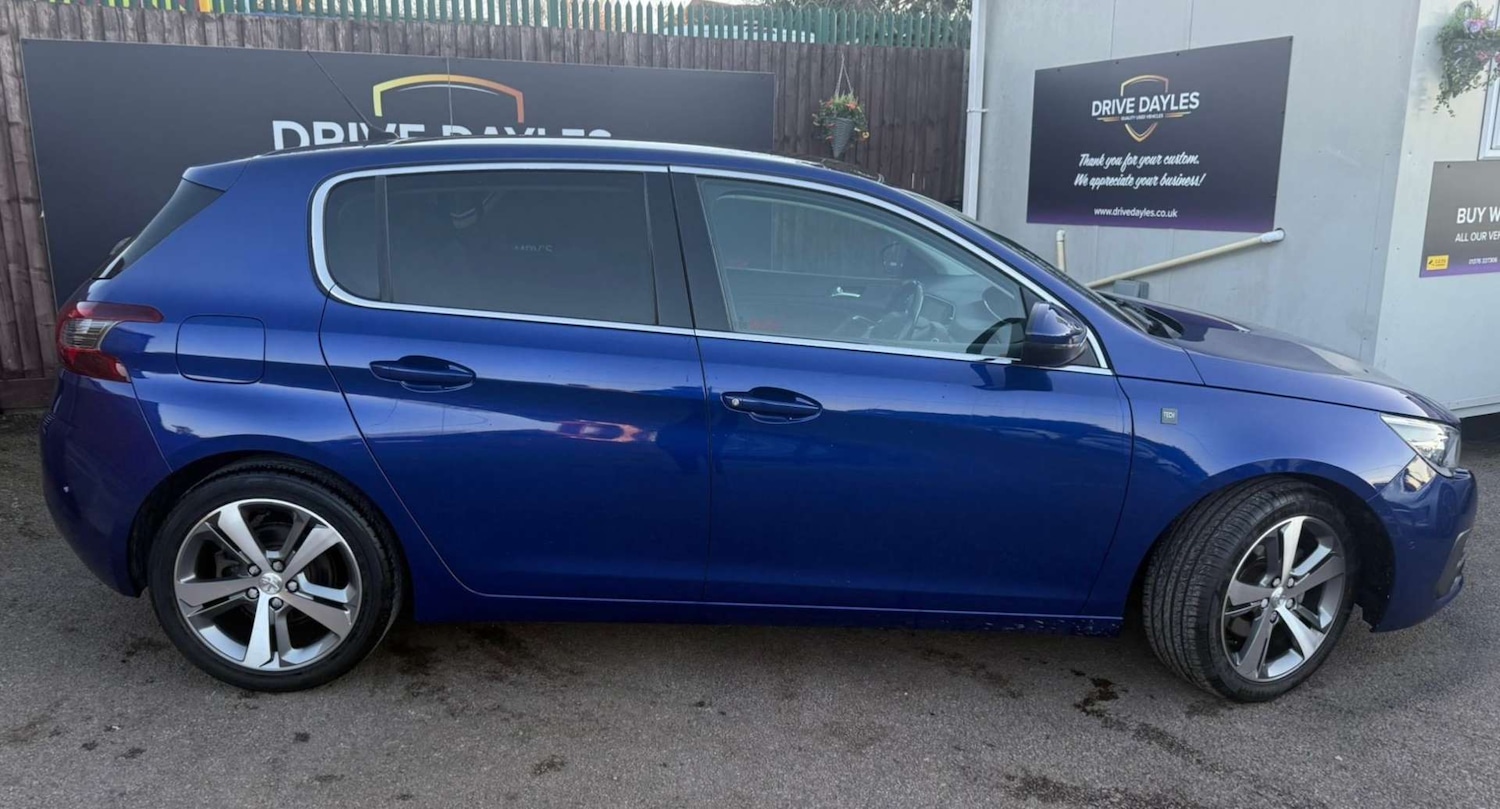 Used Peugeot 308 2018 for sale - 77096074: Photo 3