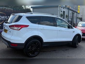Used Ford Kuga 2015 for sale - 75513326: Photo