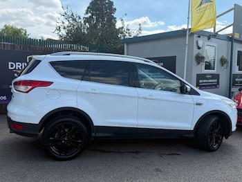 Used Ford Kuga 2015 for sale - 75513326: Photo