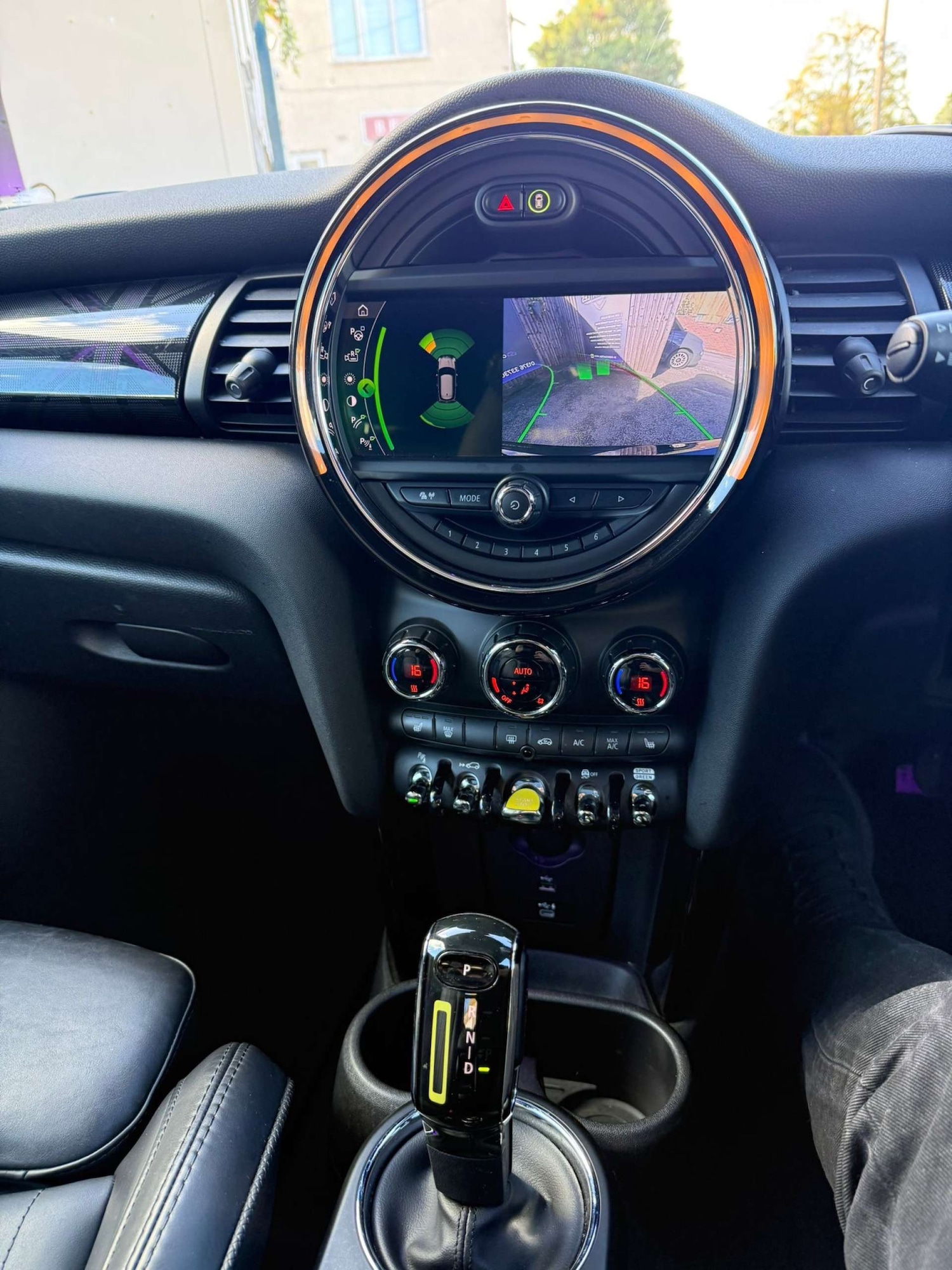 Used MINI Hatch 2020 for sale - 76437900: Photo 4