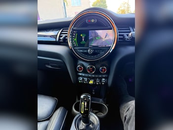 Used MINI Hatch 2020 for sale - 76437900: Photo