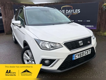 Used SEAT Arona 2019 for sale - 77288510: Photo