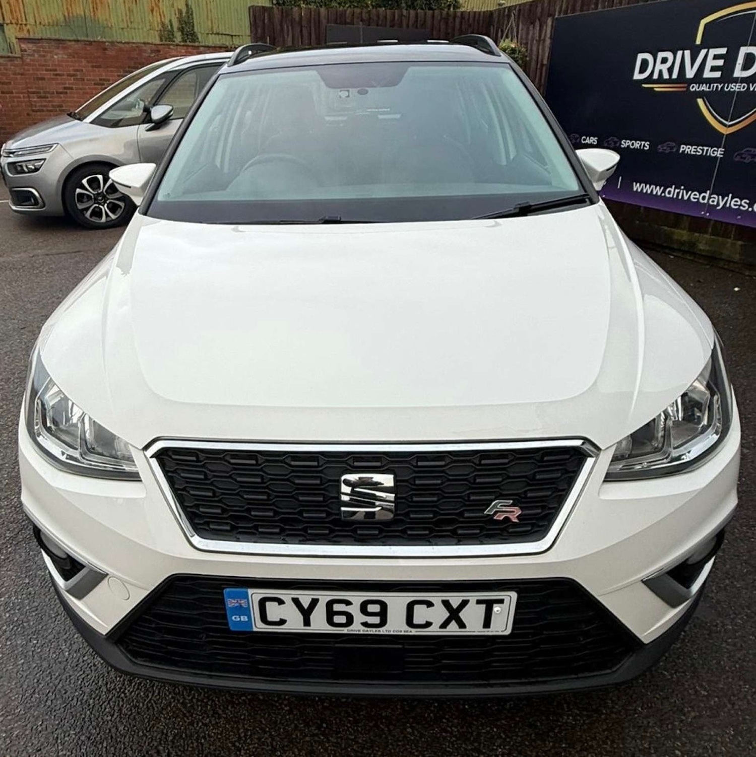 Used SEAT Arona 2019 for sale - 77288510: Photo 2