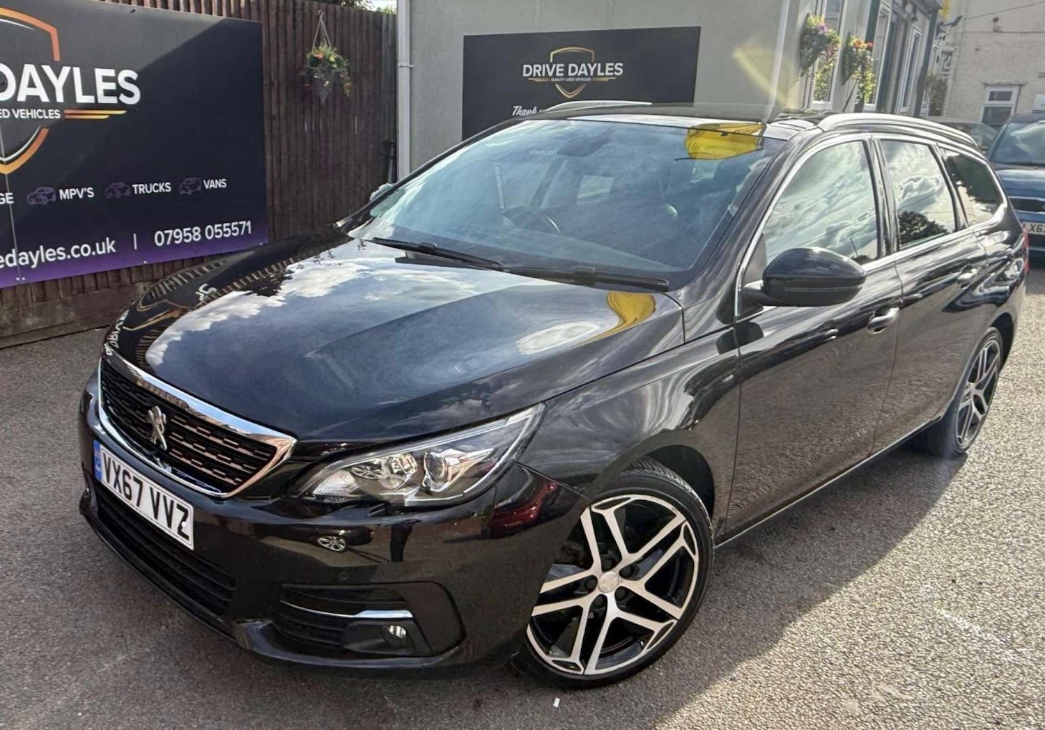 Used Peugeot 308 2017 for sale - 76601195: Photo 21