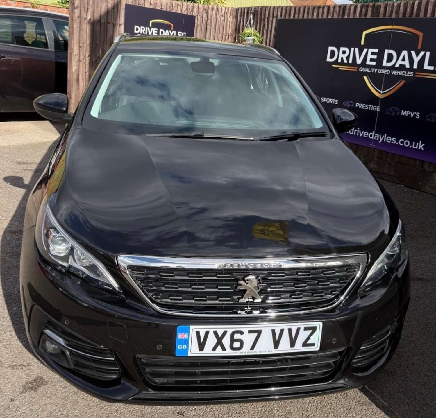 Used Peugeot 308 2017 for sale - 76601195: Photo 25