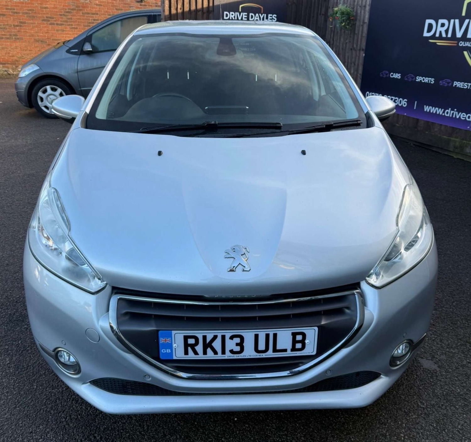 Used Peugeot 208 2013 for sale - 76829786: Photo 10