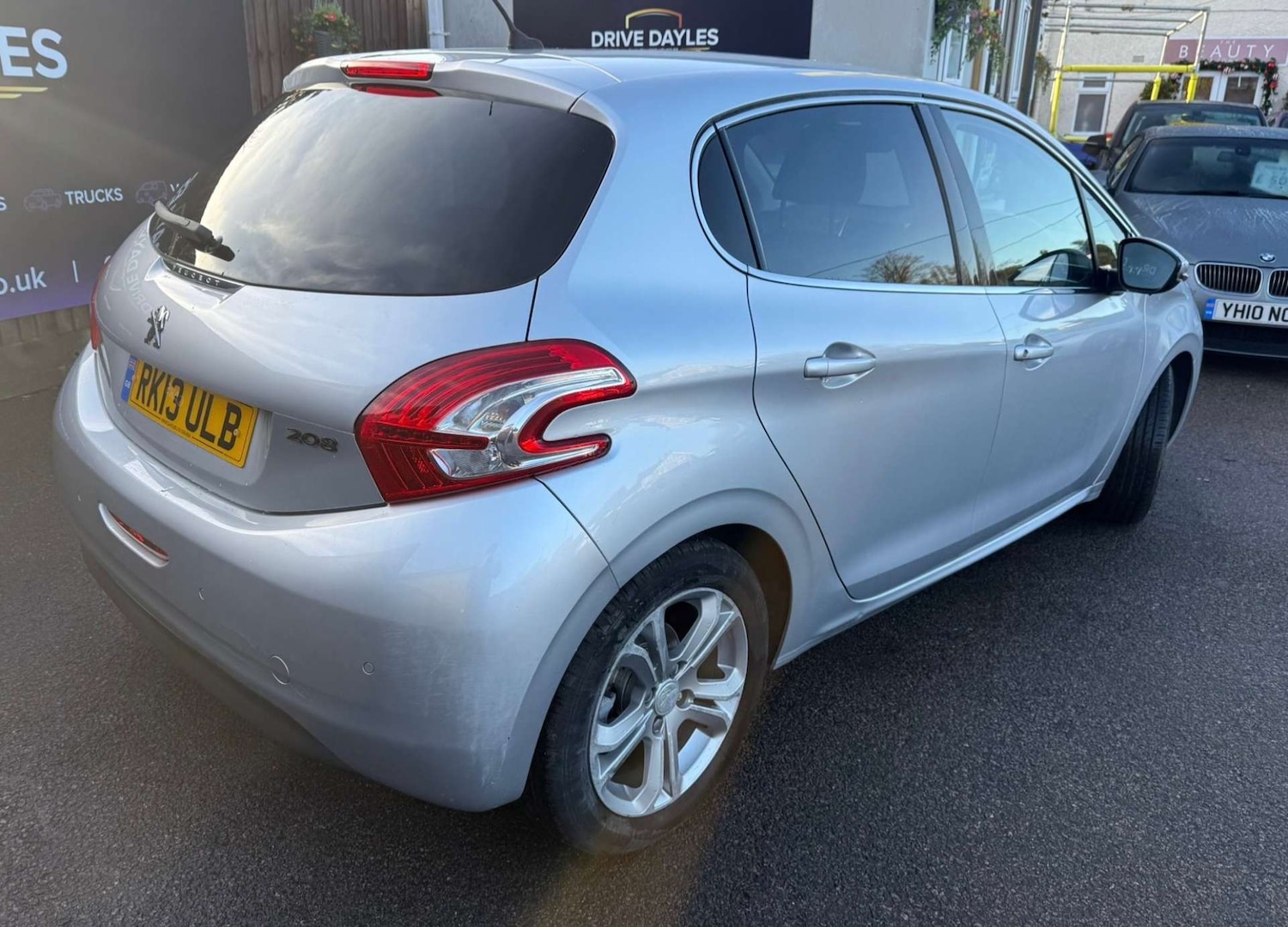 Used Peugeot 208 2013 for sale - 76829786: Photo 2