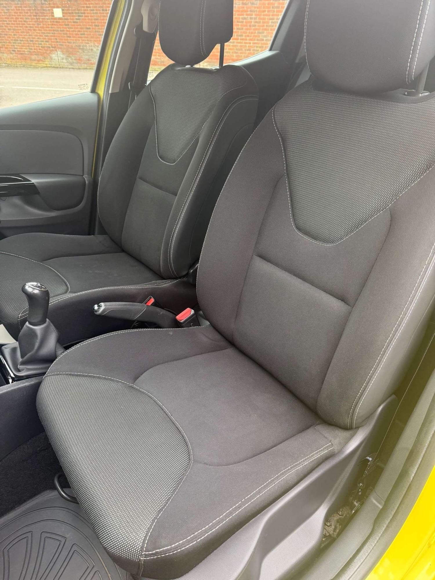 Used Renault Clio 2014 for sale - 77630693: Photo 14