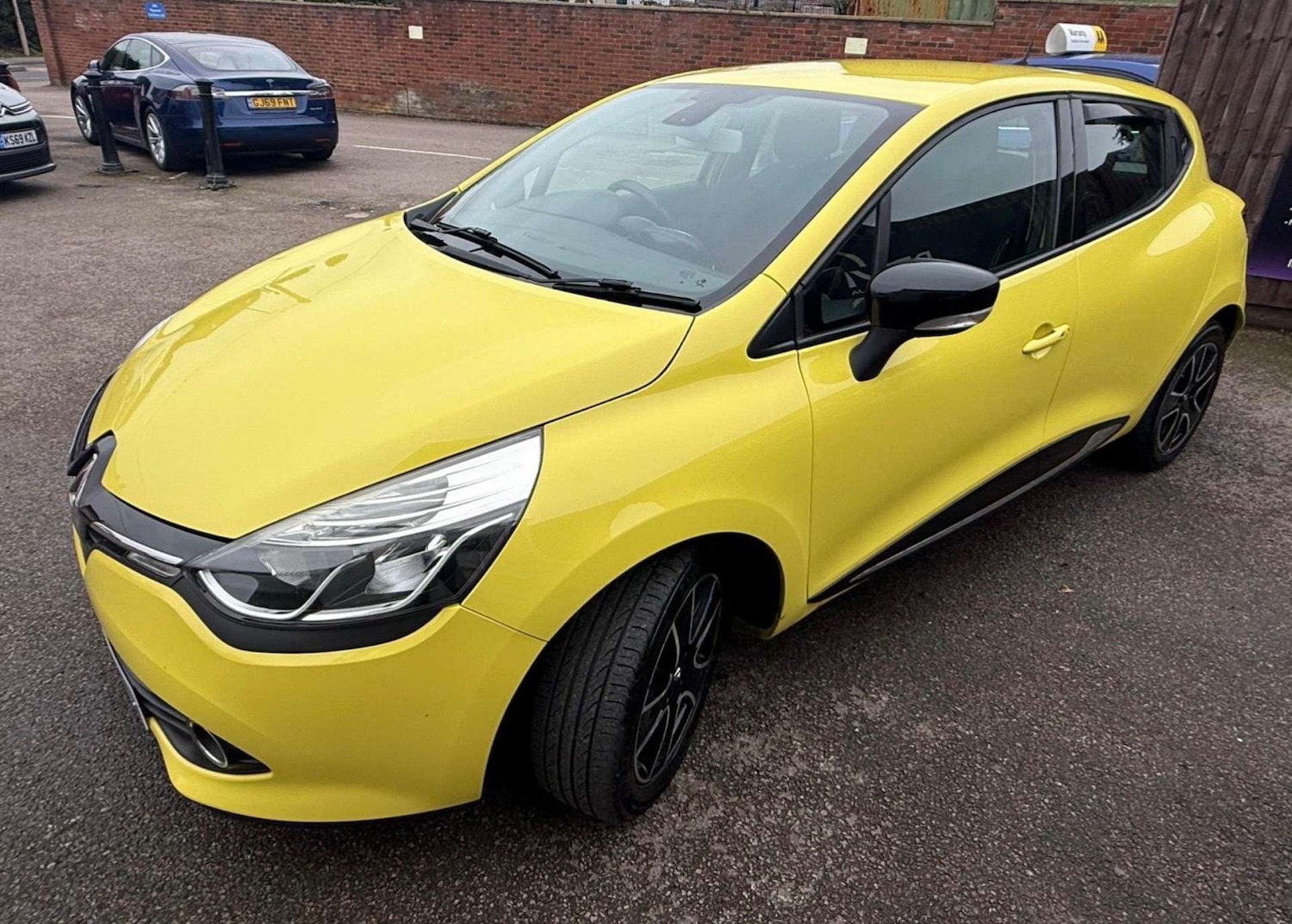 Used Renault Clio 2014 for sale - 77630693: Photo 3