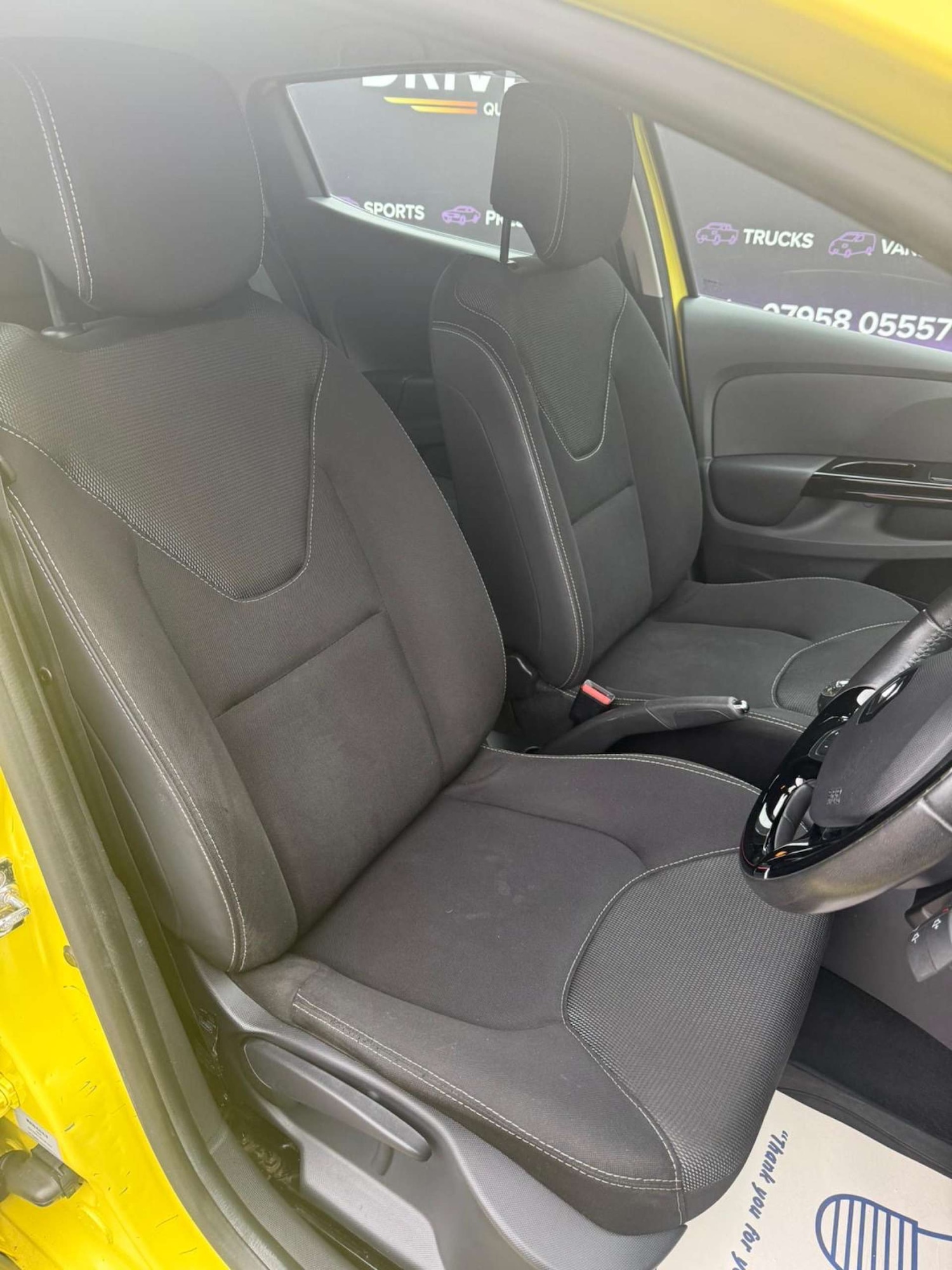 Used Renault Clio 2014 for sale - 77630693: Photo 4