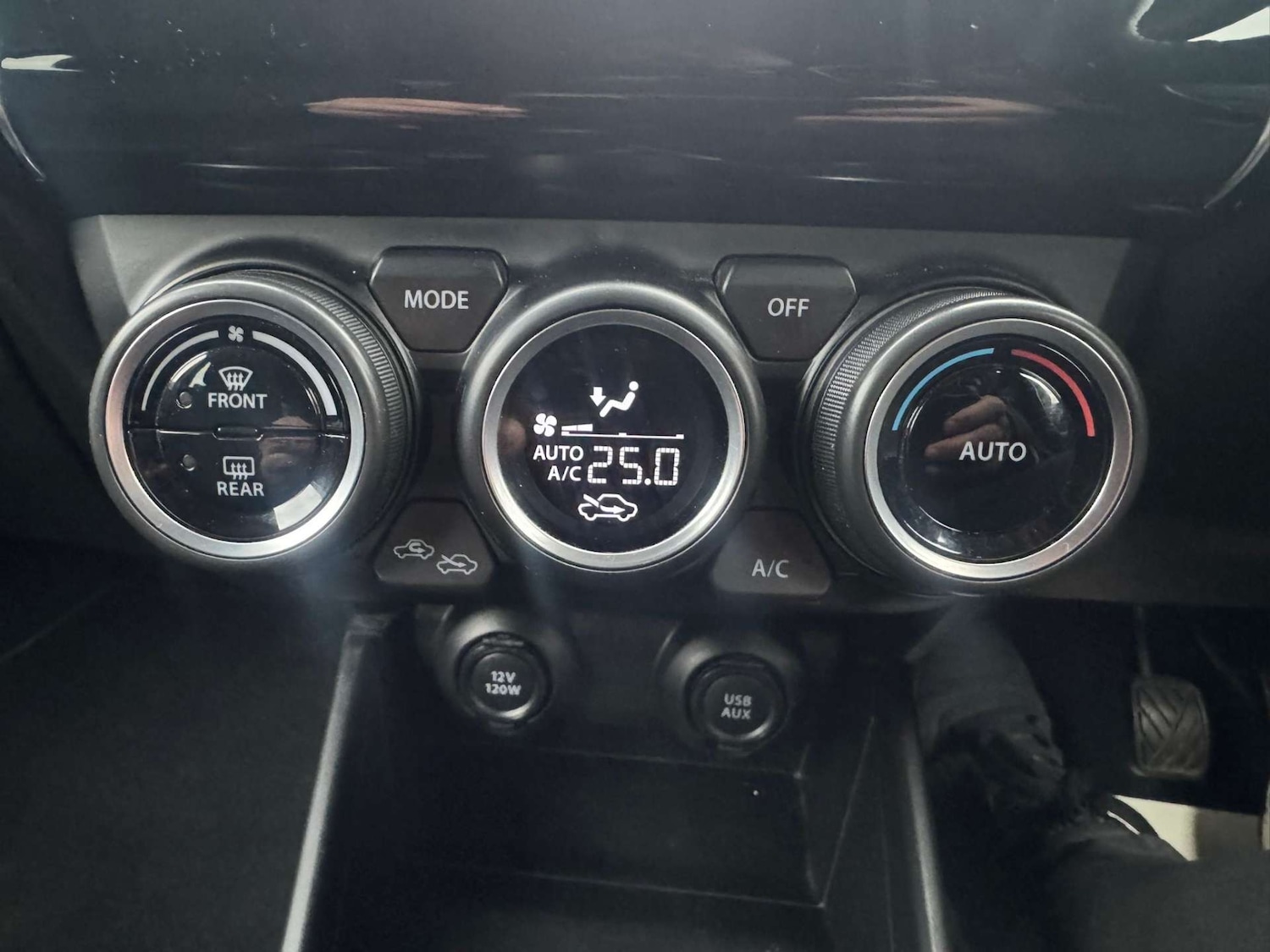 Used Suzuki Swift 2018 for sale - 77523177: Photo 17