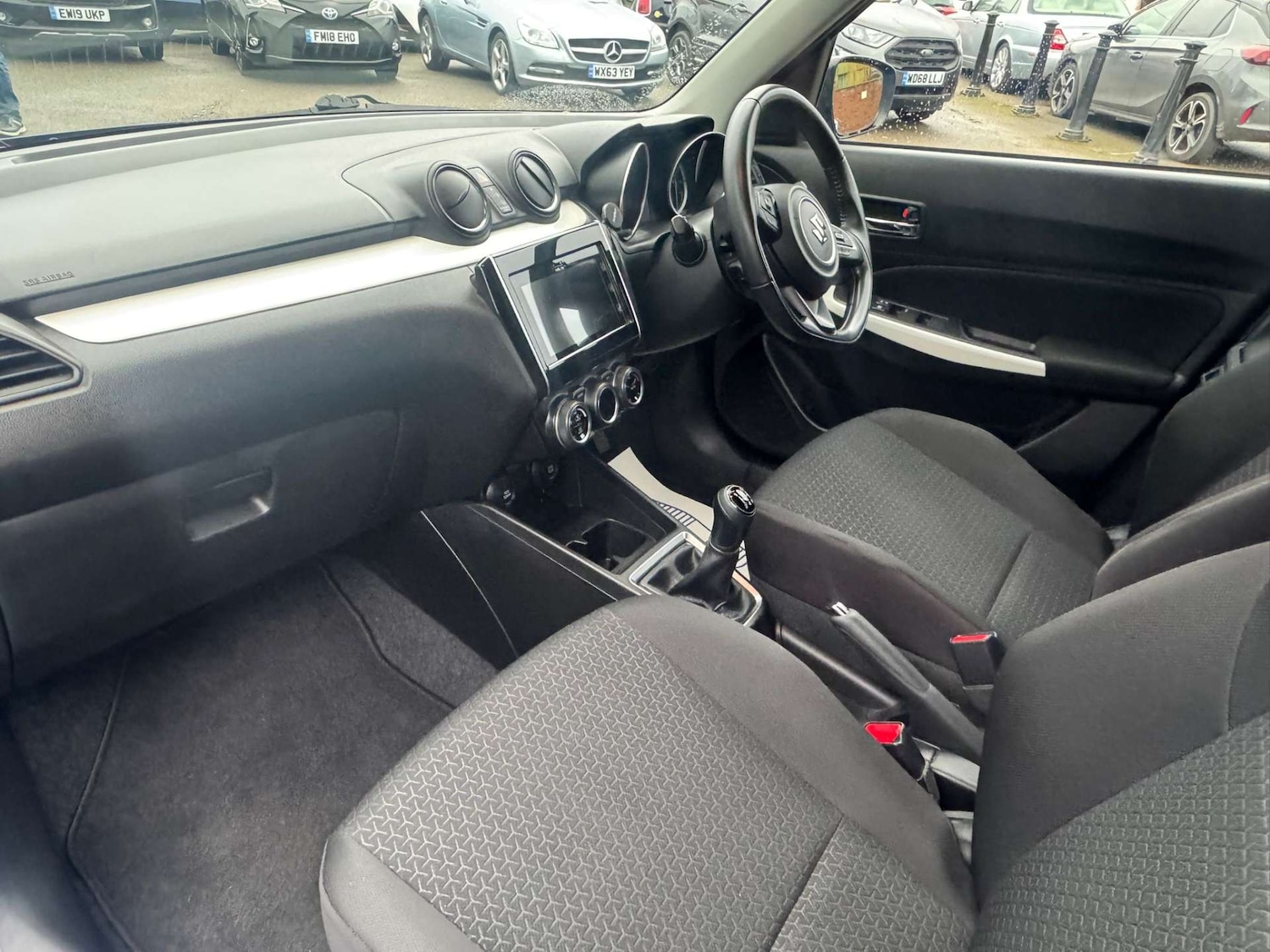 Used Suzuki Swift 2018 for sale - 77523177: Photo 24