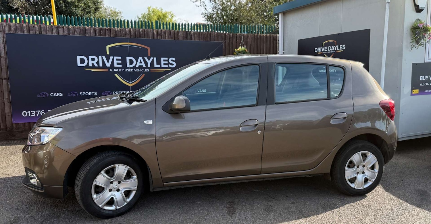 Used Dacia Sandero 2018 for sale - 76056650: Photo 6