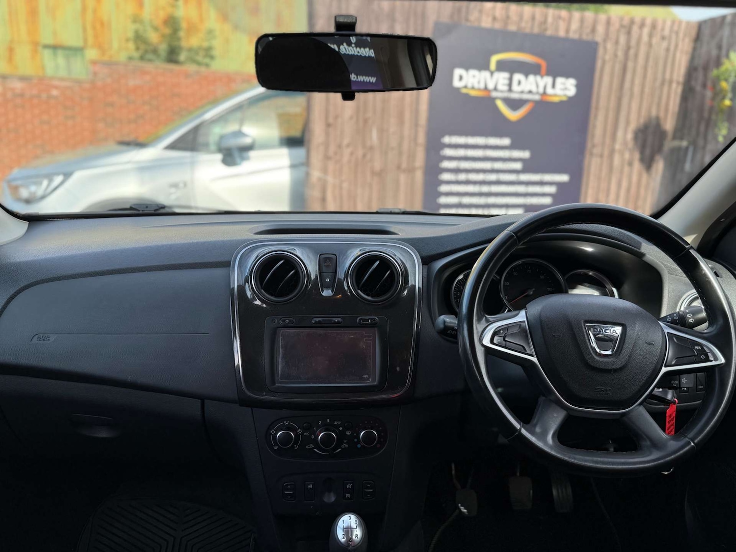 Used Dacia Sandero 2018 for sale - 76056650: Photo 8