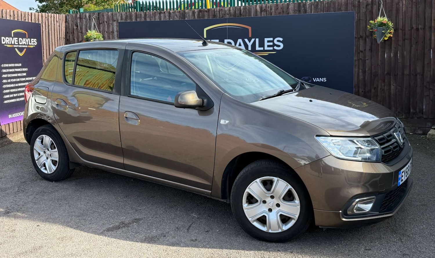 Used Dacia Sandero 2018 for sale - 76056650: Photo 9