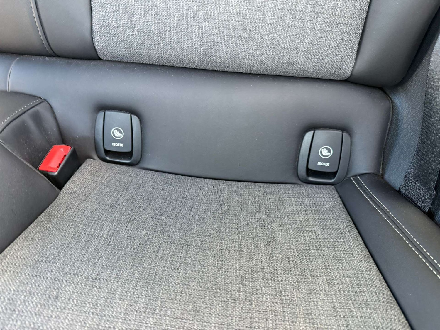 Used MINI Hatch 2017 for sale - 76437907: Photo 20