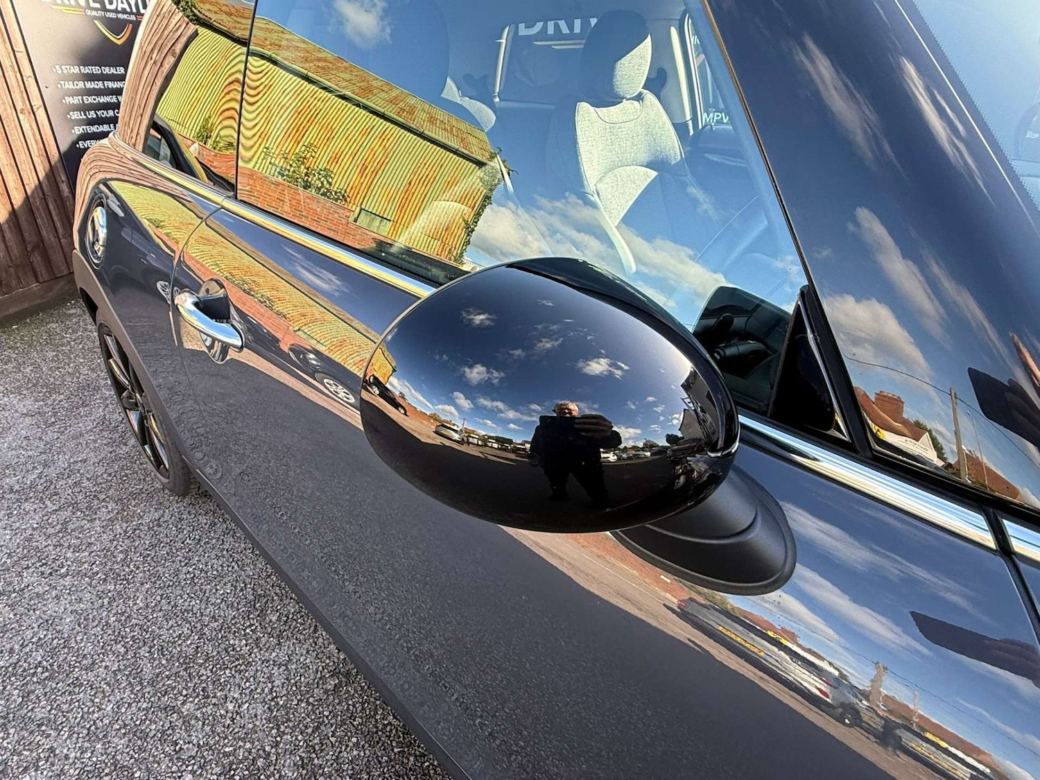 Used MINI Hatch 2017 for sale - 76437907: Photo 25