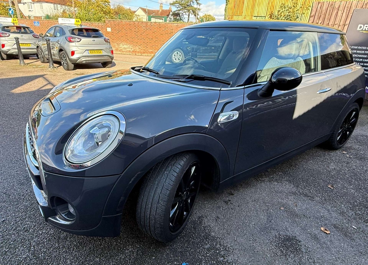 Used MINI Hatch 2017 for sale - 76437907: Photo 28