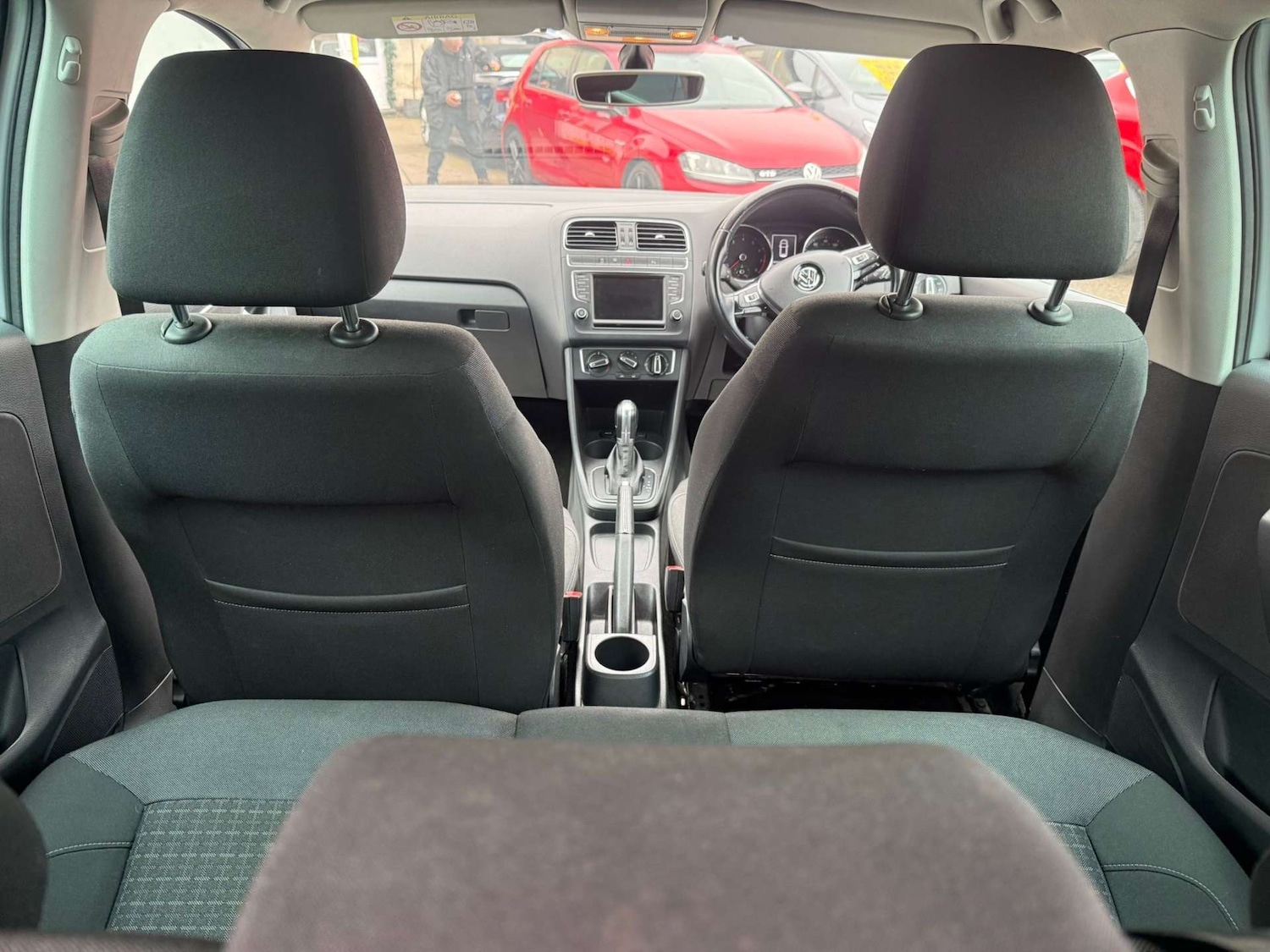 Used Volkswagen Polo 2017 for sale - 77778112: Photo 11