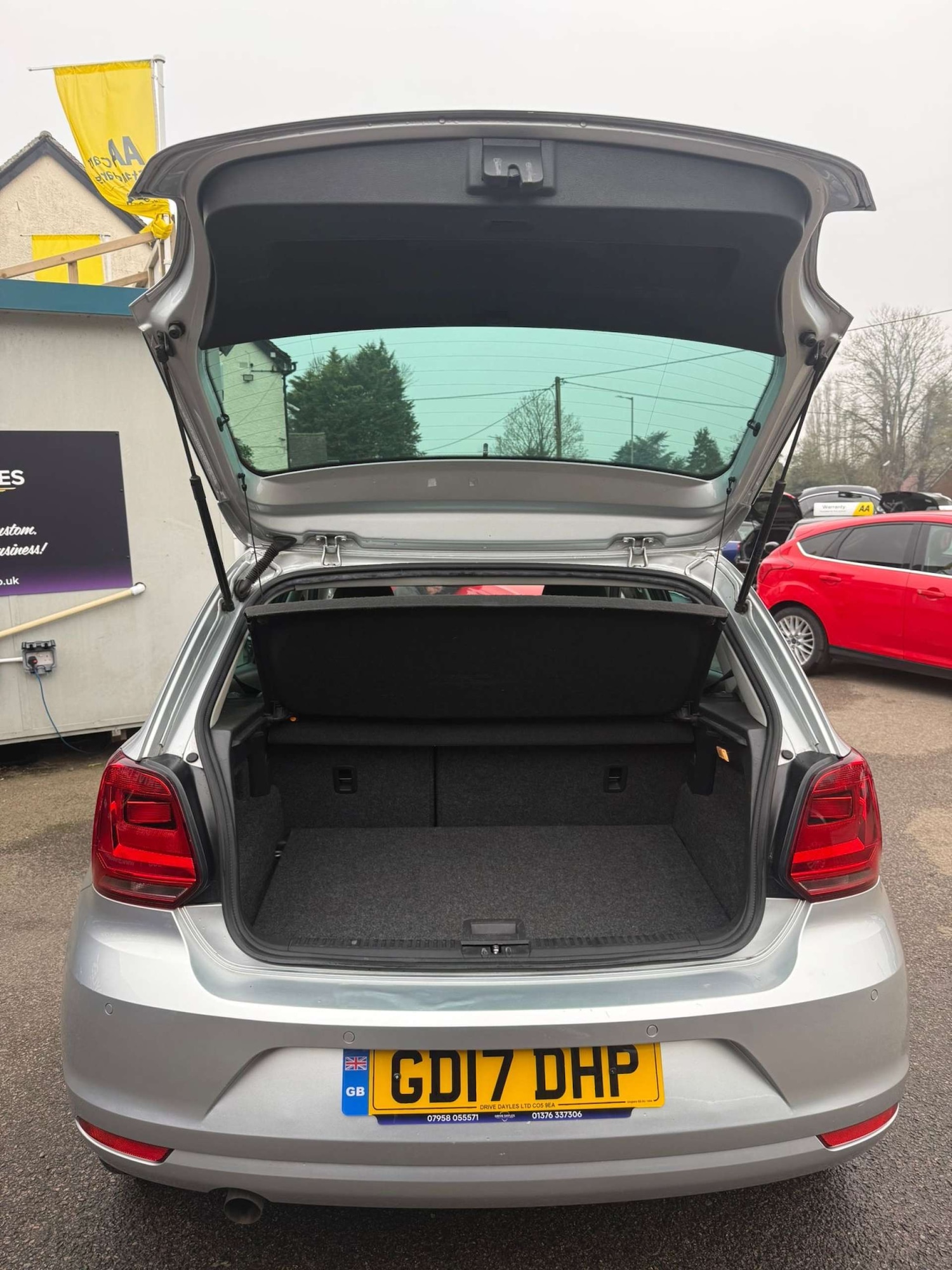 Used Volkswagen Polo 2017 for sale - 77778112: Photo 12