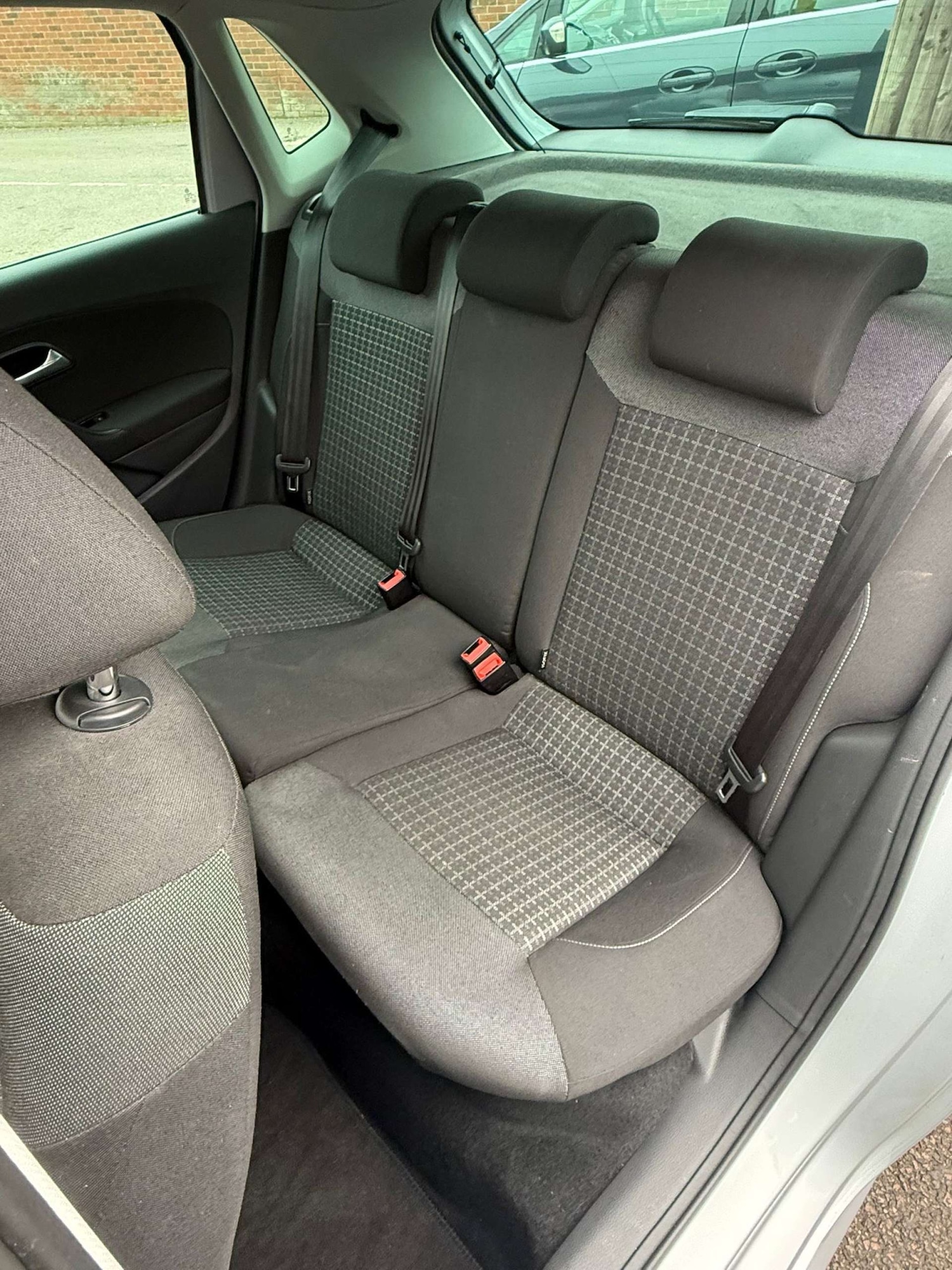 Used Volkswagen Polo 2017 for sale - 77778112: Photo 8