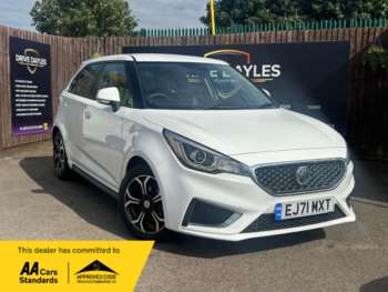 2022 - 1.5 3 Exclusive Nav VTi-Tech 5dr
