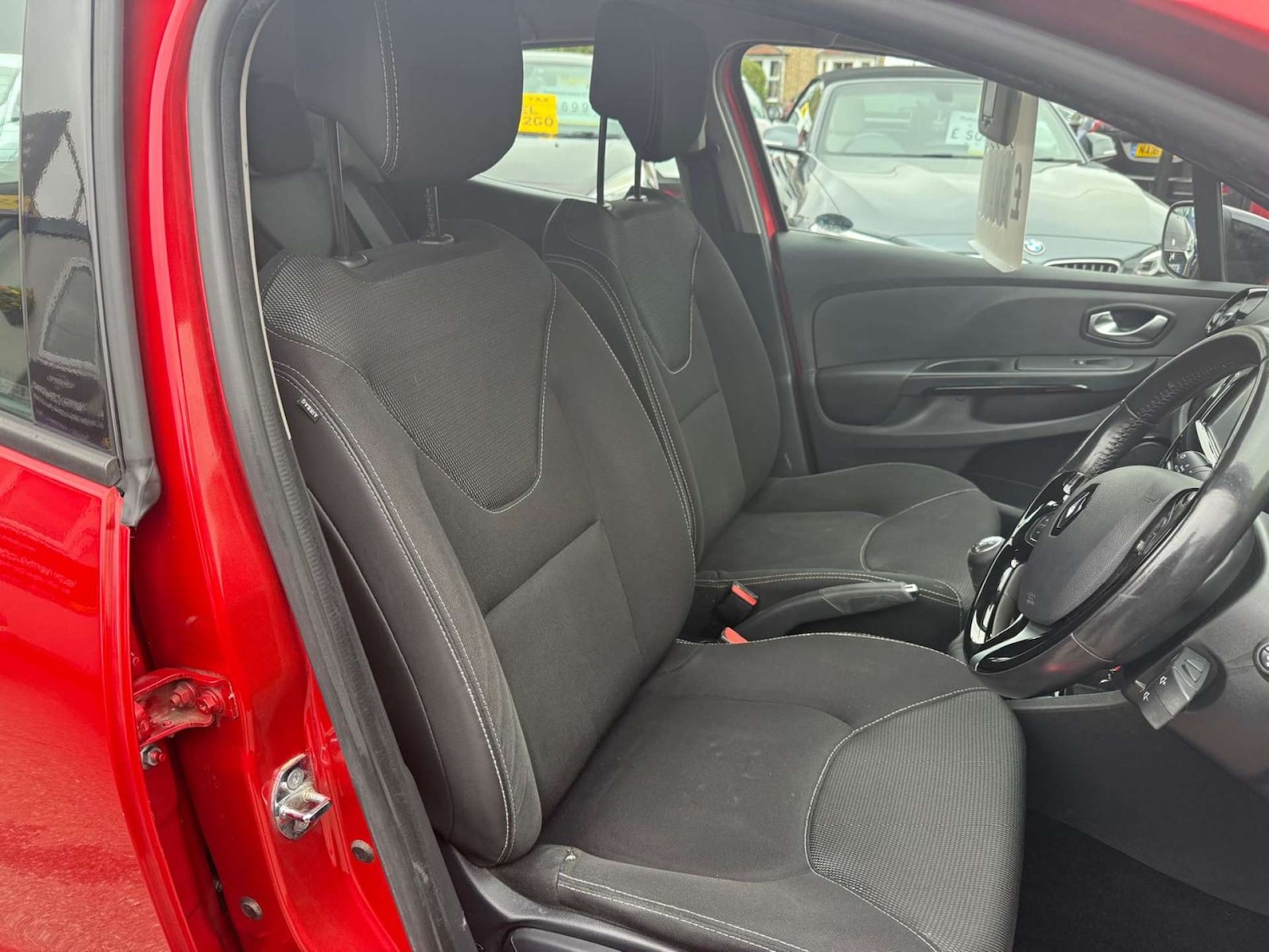 Used Renault Clio 2016 for sale - 76601370: Photo 19