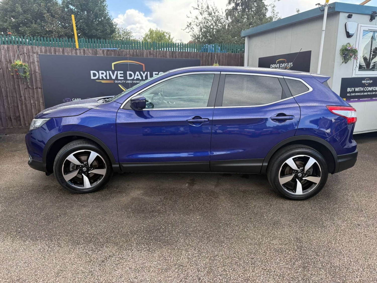 Used Nissan Qashqai 2016 for sale - 76601120: Photo 4