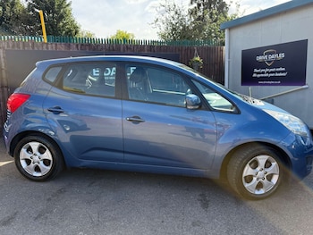 Used Kia Venga 2013 for sale - 76048847: Photo 3