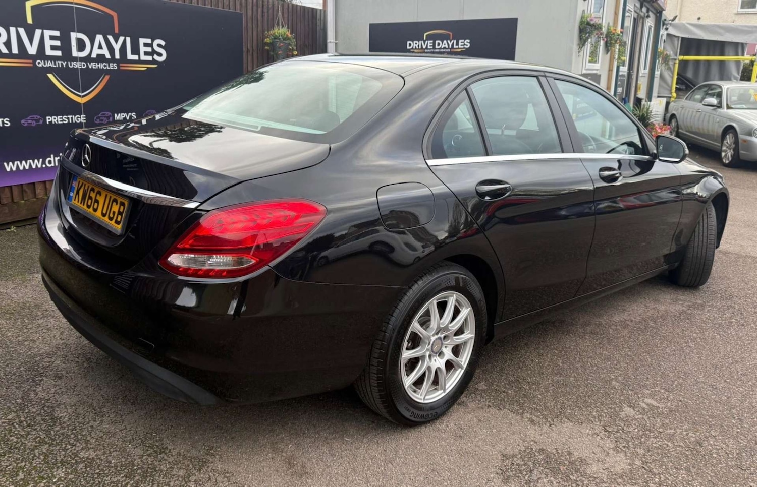 Used Mercedes-Benz C Class 2017 for sale - 77261416: Photo 5