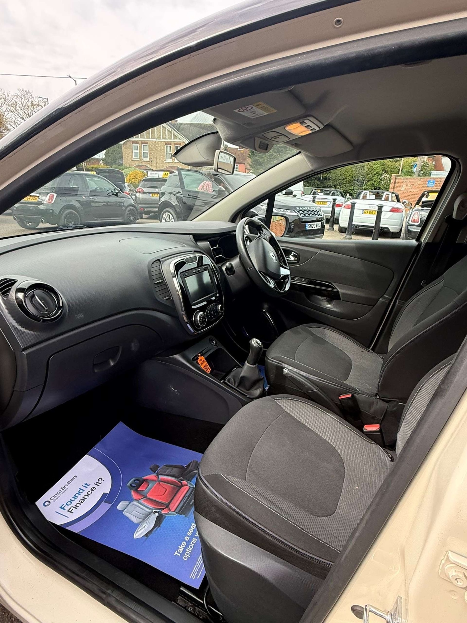 Used Renault Captur 2014 for sale - 78179656: Photo 12