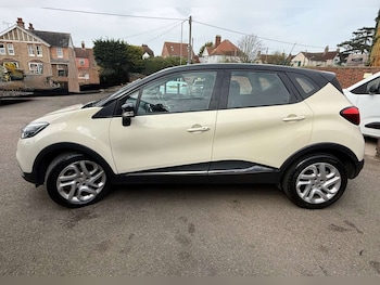Used Renault Captur 2014 for sale - 78179656: Photo