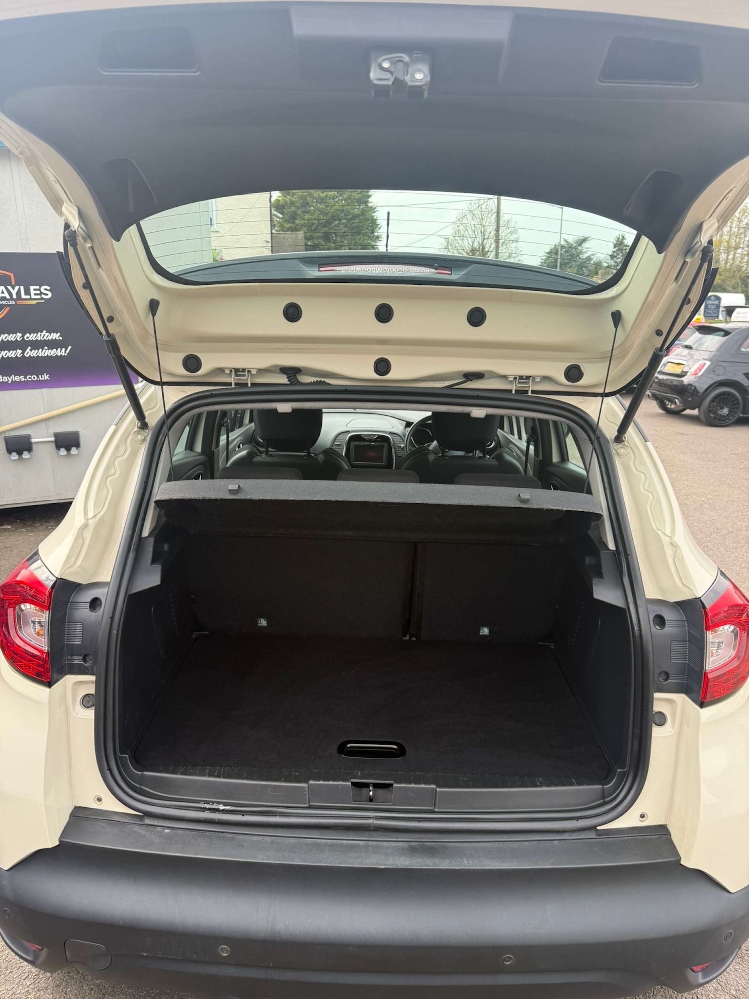 Used Renault Captur 2014 for sale - 78179656: Photo 5