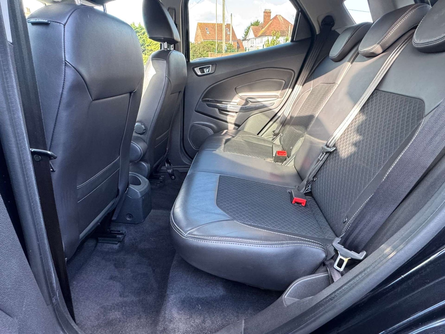 Used Ford Ecosport 2015 for sale - 77564042: Photo 12