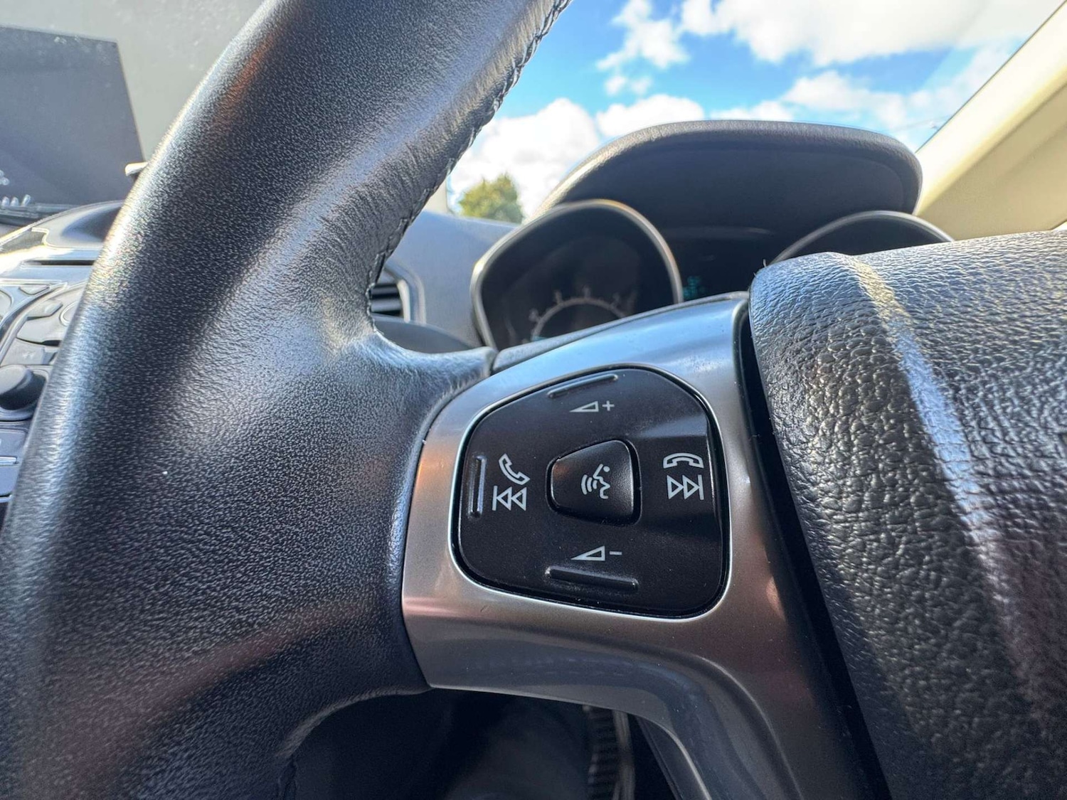 Used Ford Ecosport 2015 for sale - 77564042: Photo 17