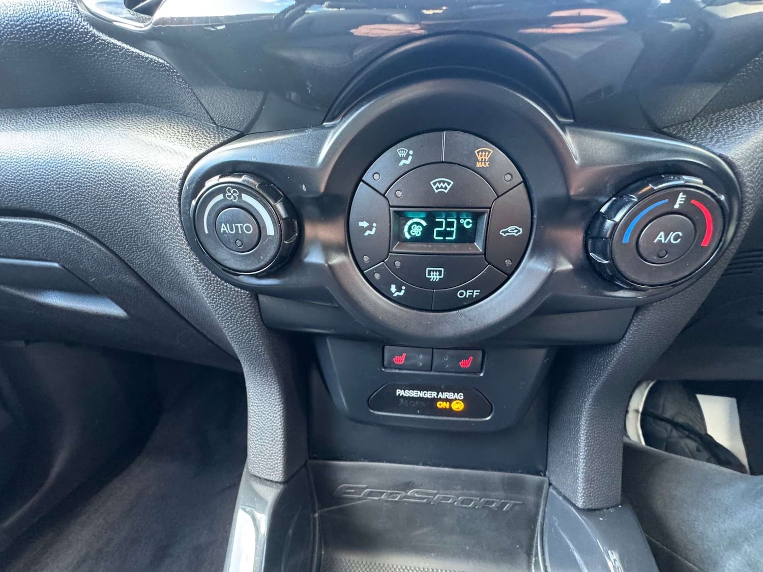 Used Ford Ecosport 2015 for sale - 77564042: Photo 22