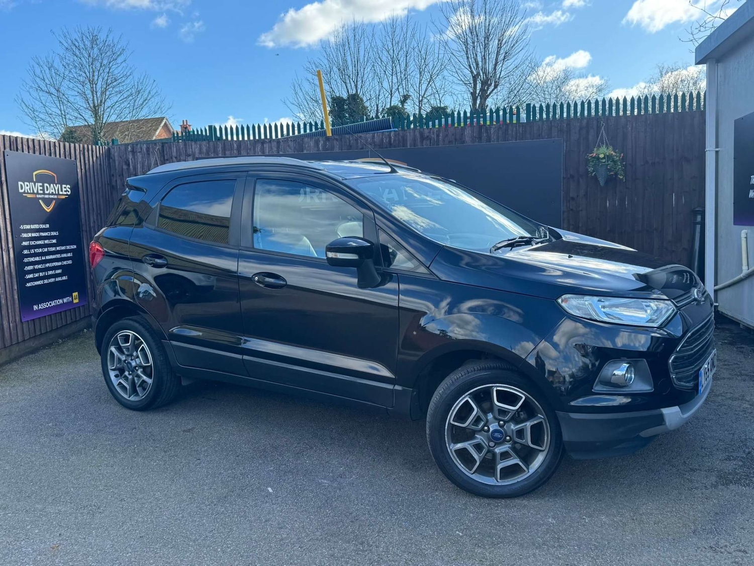 Used Ford Ecosport 2015 for sale - 77564042: Photo 8