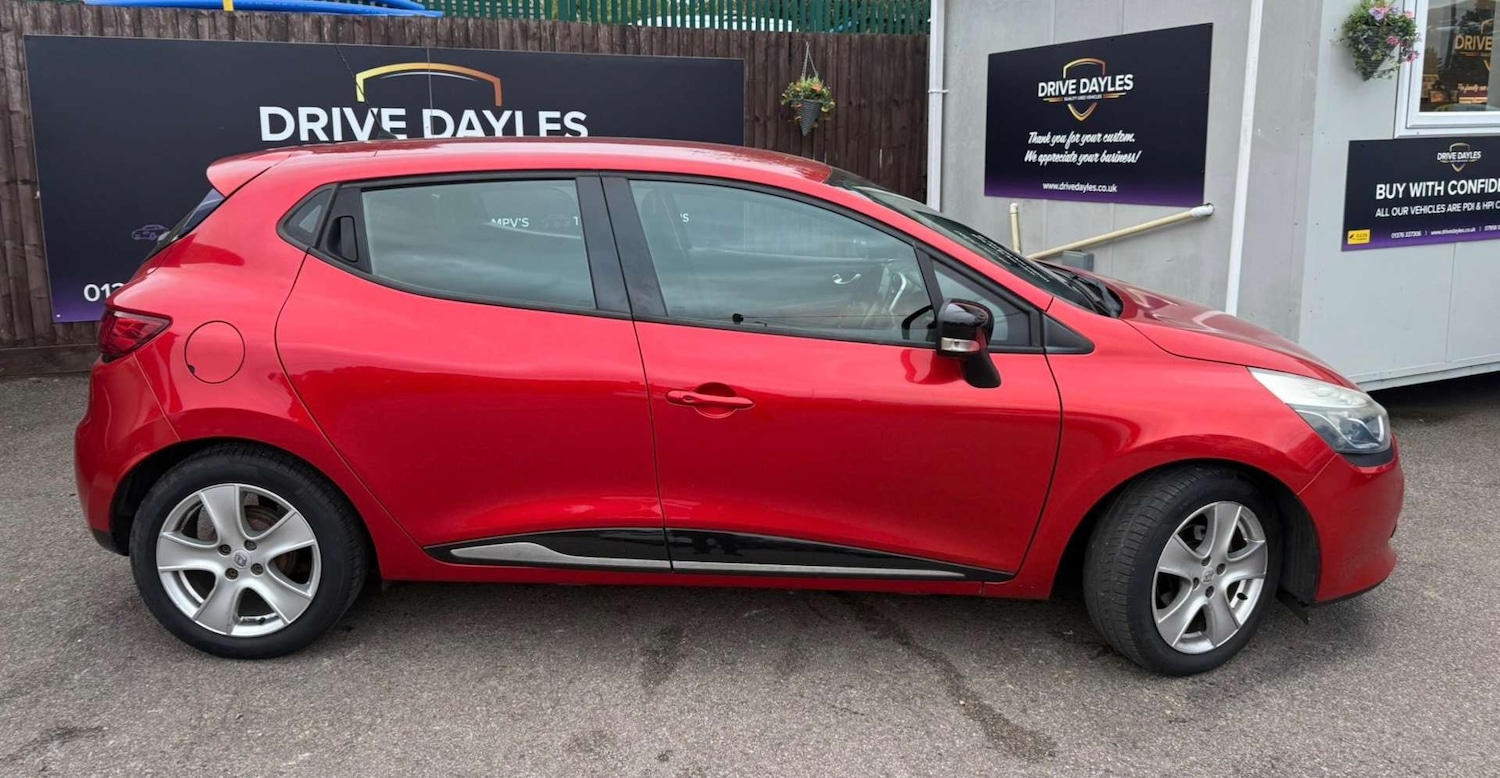 Used Renault Clio 2016 for sale - 76263497: Photo 6