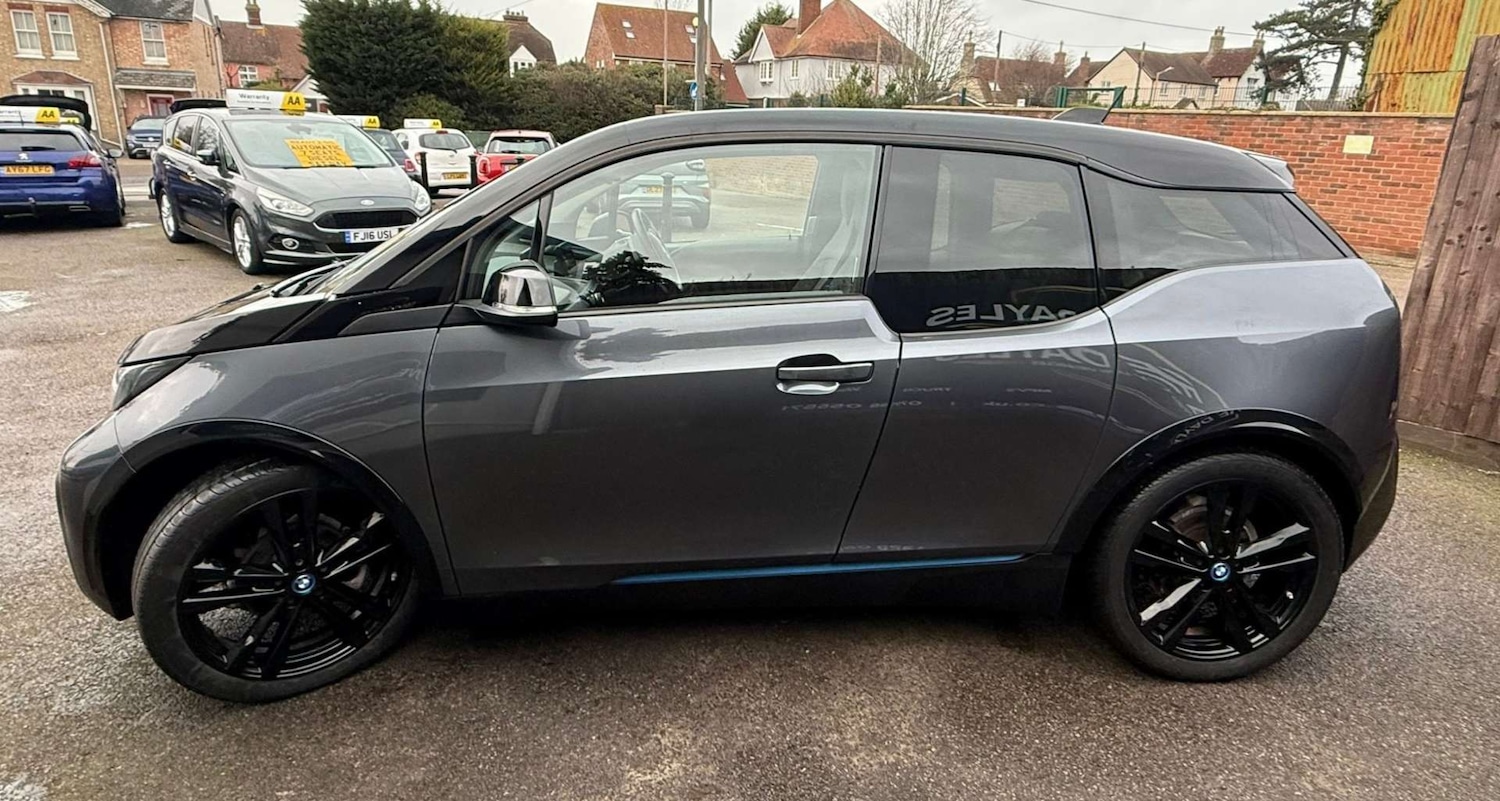Used BMW i3 2022 for sale - 77118032: Photo 23