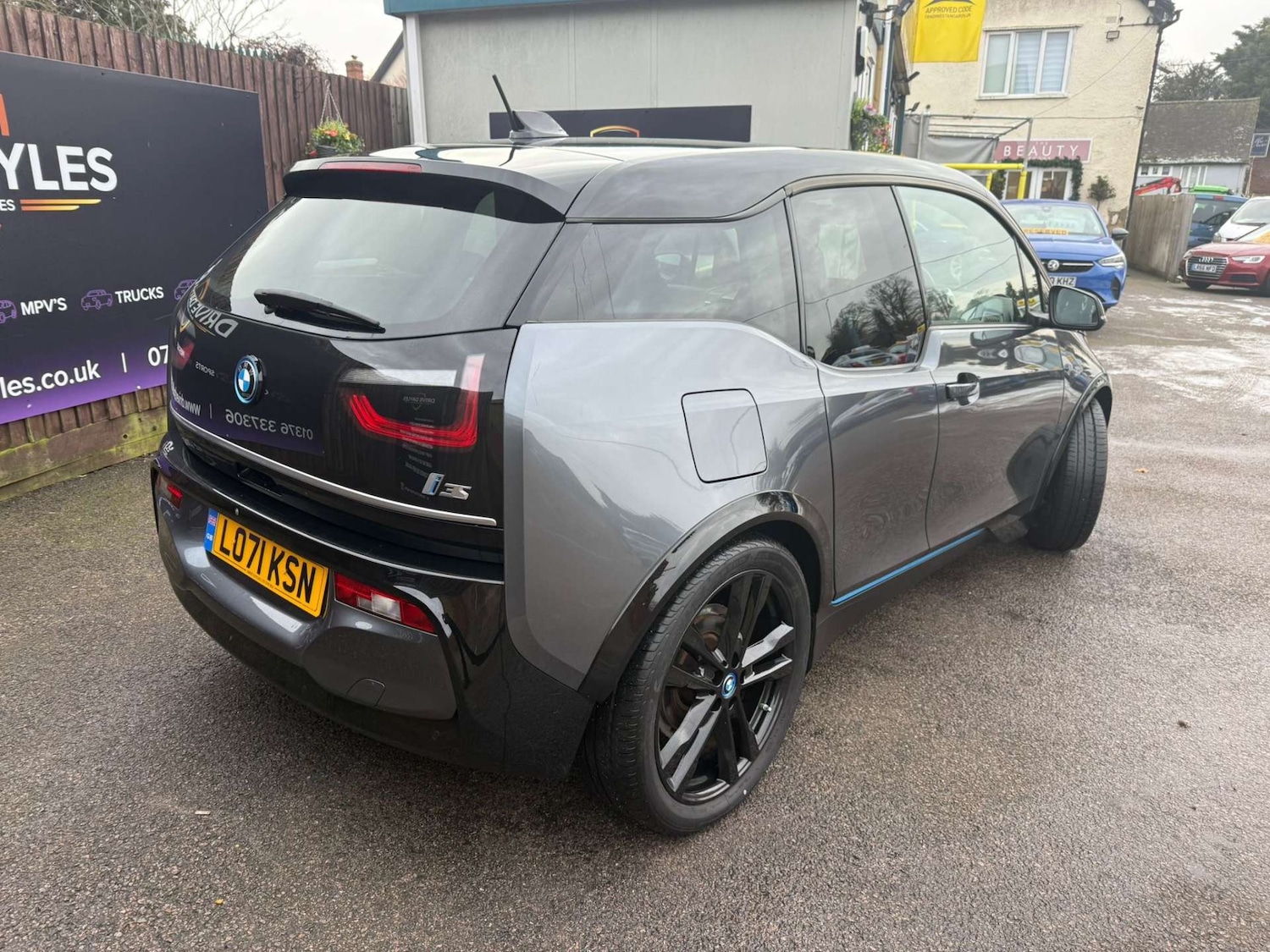 Used BMW i3 2022 for sale - 77118032: Photo 5