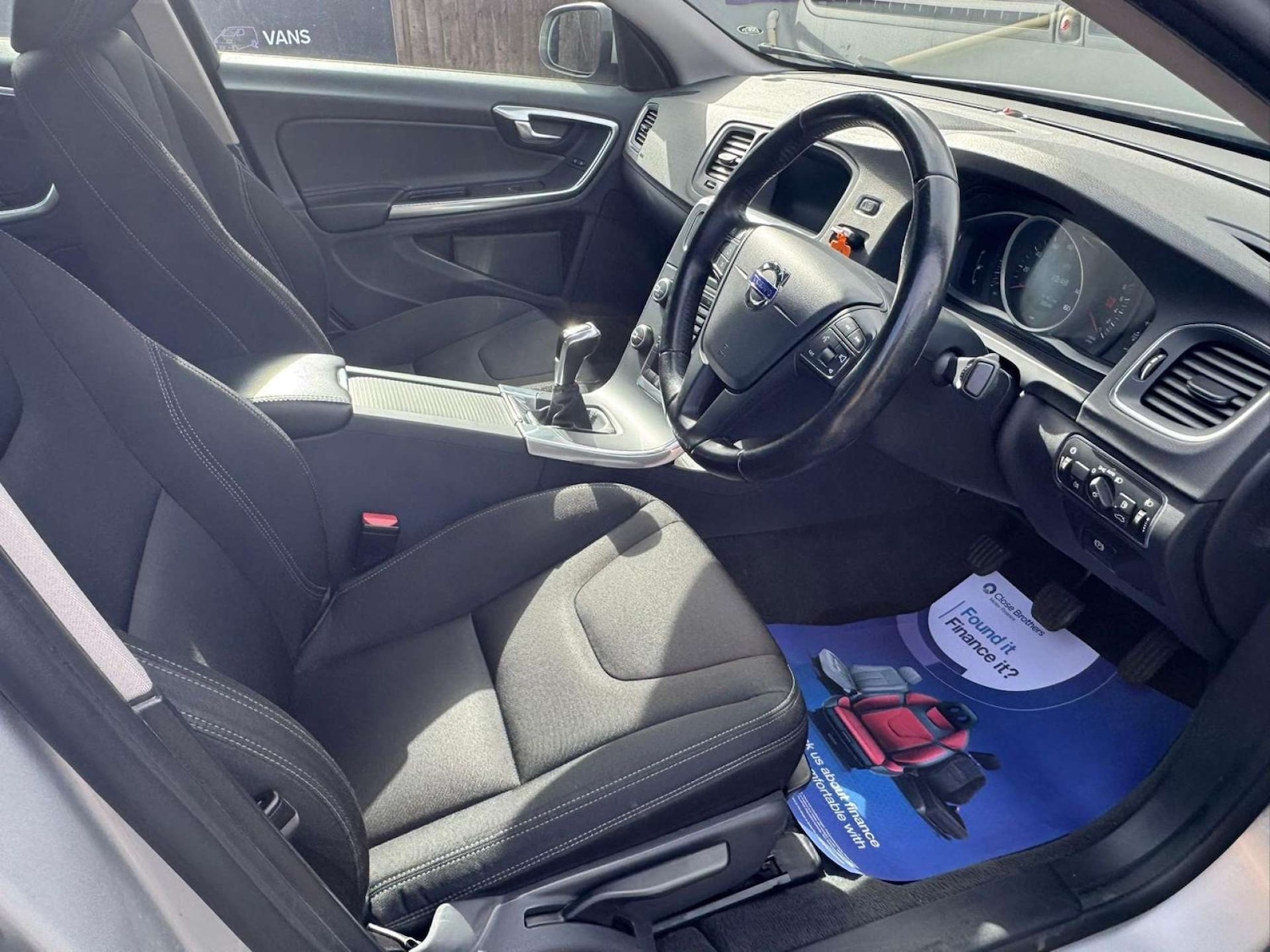 Used Volvo S60 2017 for sale - 77975413: Photo 23