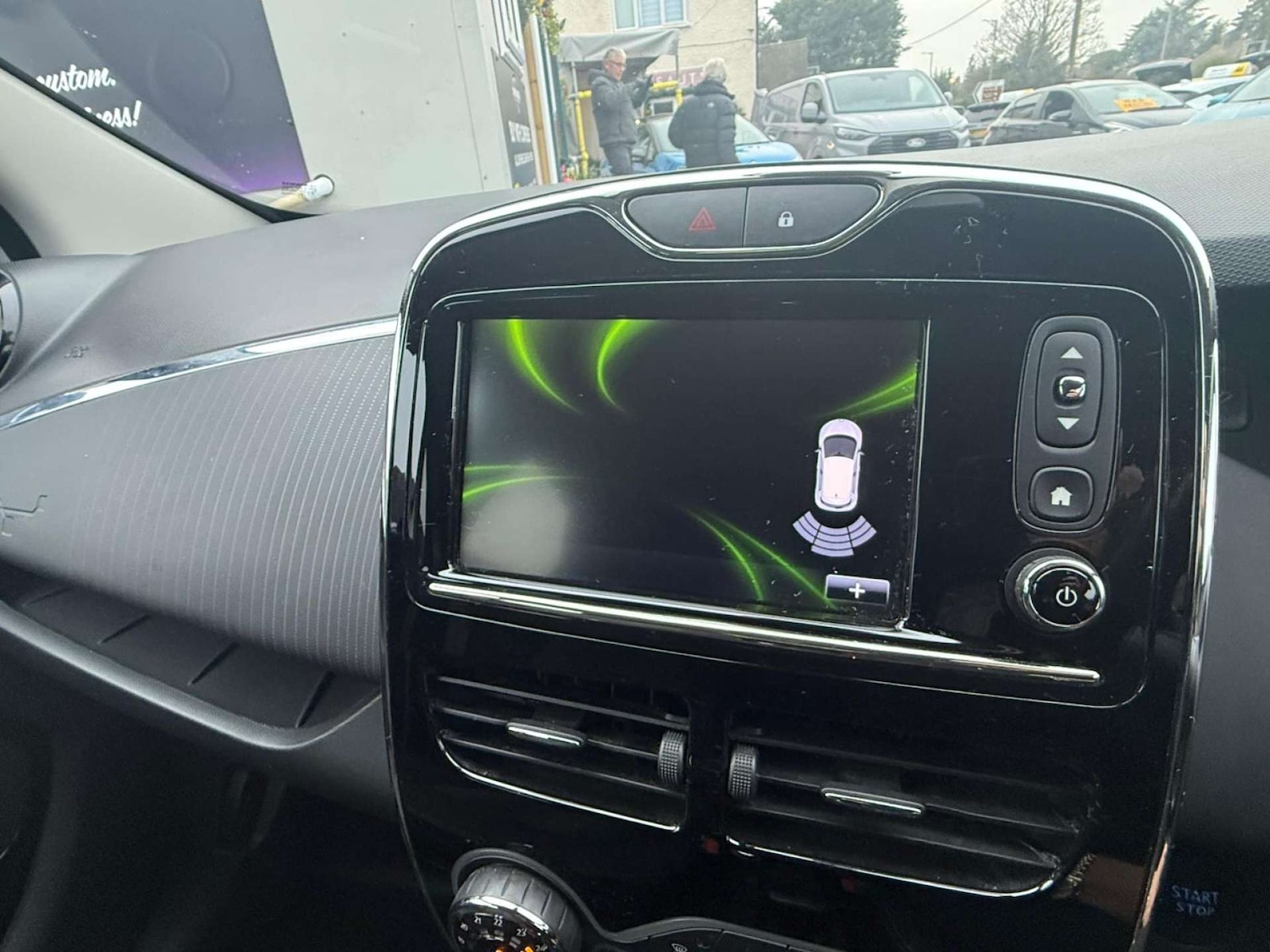 Used Renault Zoe 2019 for sale - 77328633: Photo 8